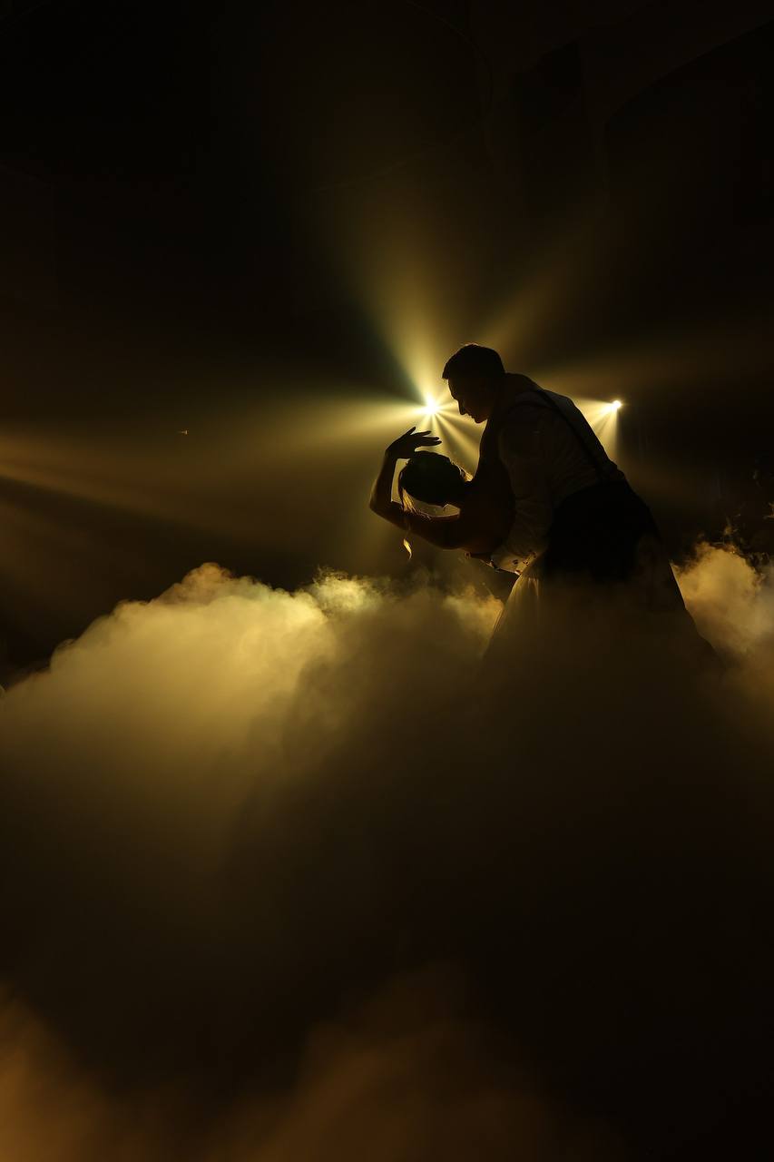 Любовь в воздухе: Ольга и Виктор